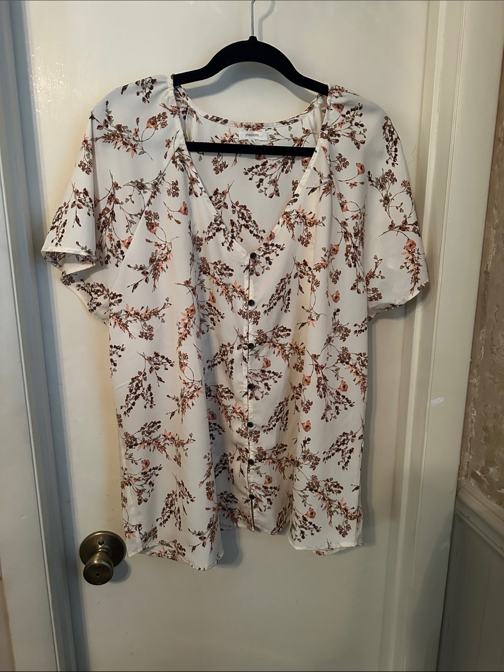 Maurices Short-Sleeve Floral Button Blouse Size XXL NWOT